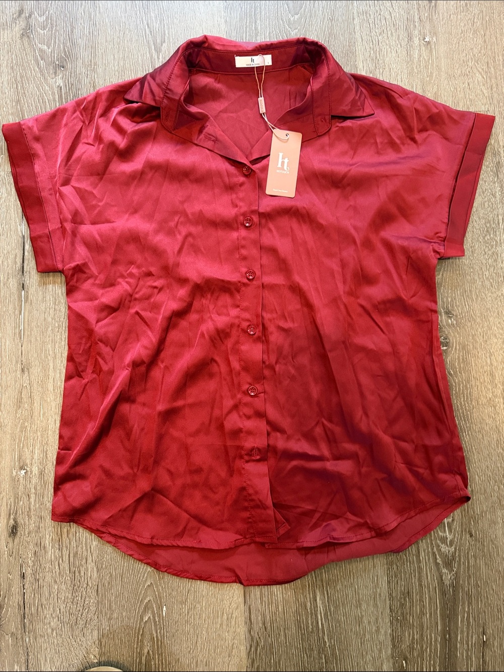 Deep Red Short Sleeve Button-Up Blouse